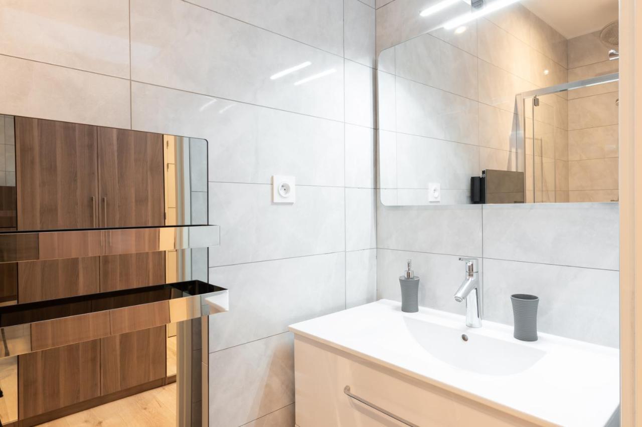 Le Notre Dame - Petit Cocon Dans Lyon 6Eme Apartment Luaran gambar