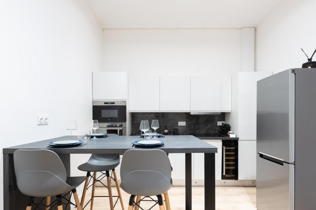 Le Notre Dame - Petit Cocon Dans Lyon 6Eme Apartment Luaran gambar
